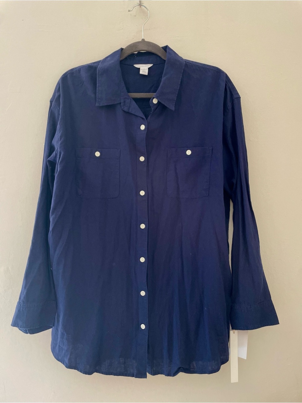 NWT! Caslon Women’s Navy Blue Linen Blend Long Sleeve Button Down Shirt